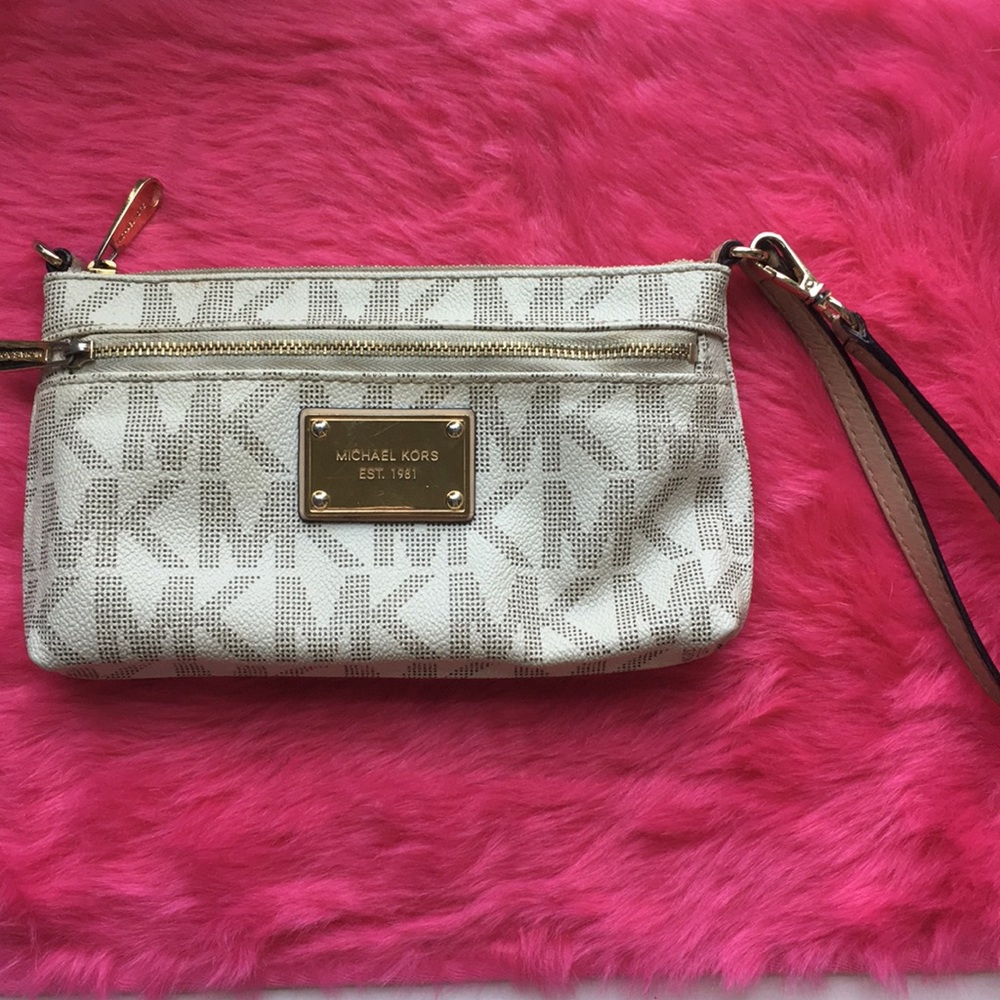 Michael Kors Logo Wristlet